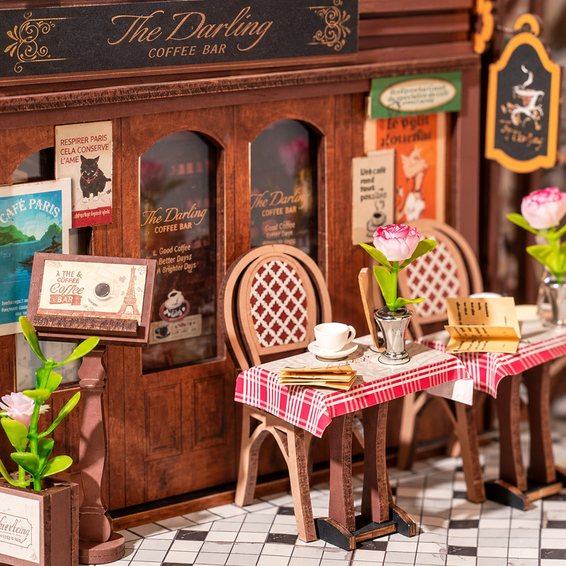 Your usual table, in miniature
