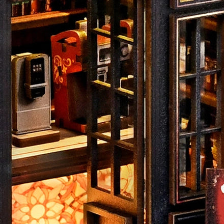 The front door opens for a closer look at the patterned counter.