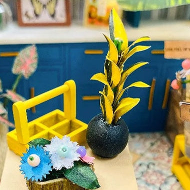 A tiny table for your favorite blooms