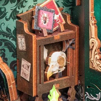 Little books above a skull illustration