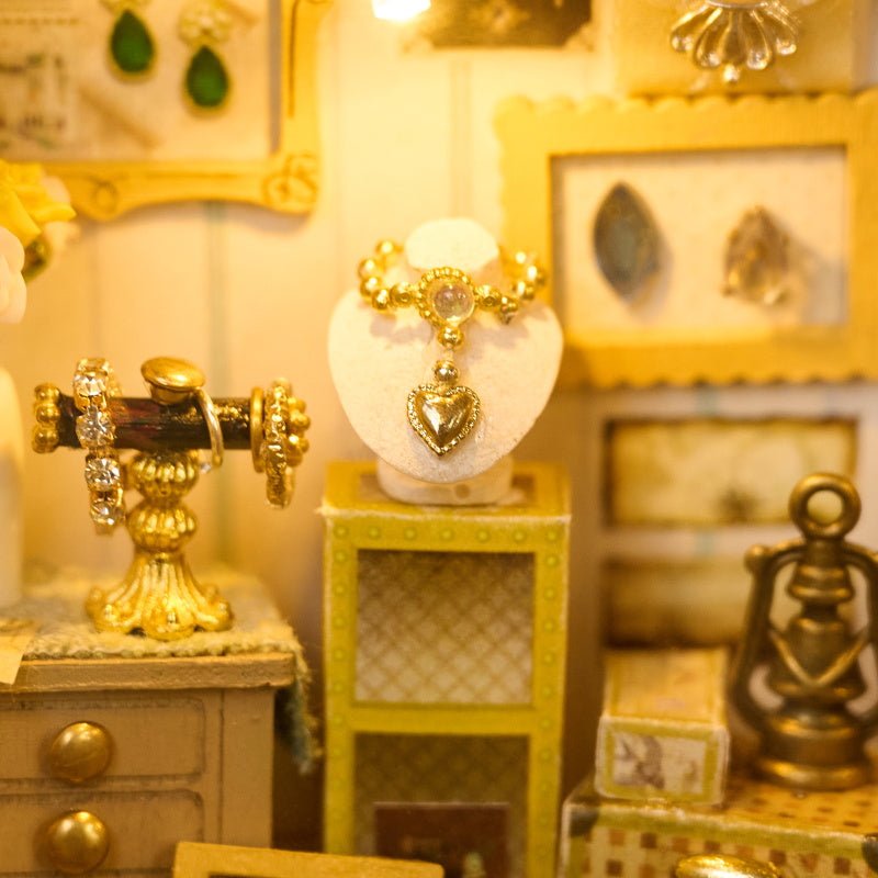 HiNooki - Vitrine's TaleDIY Miniature House