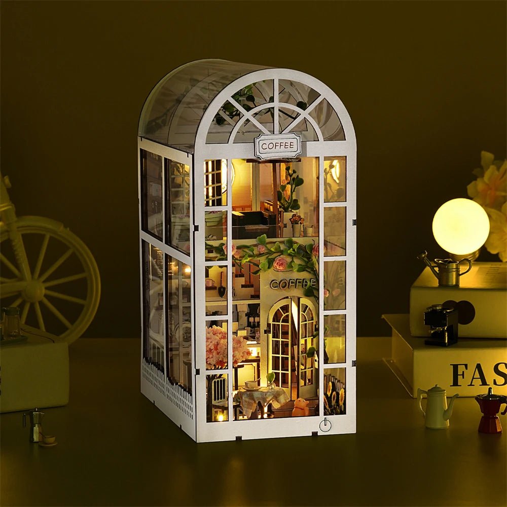 Coffee Garden – DIY book nook kit, HiNooki (image 6)