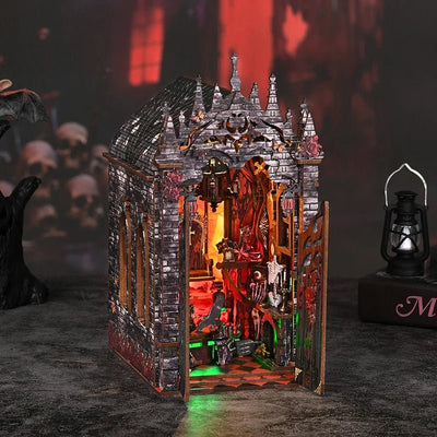 HiNooki - Dark CastleBook Nook