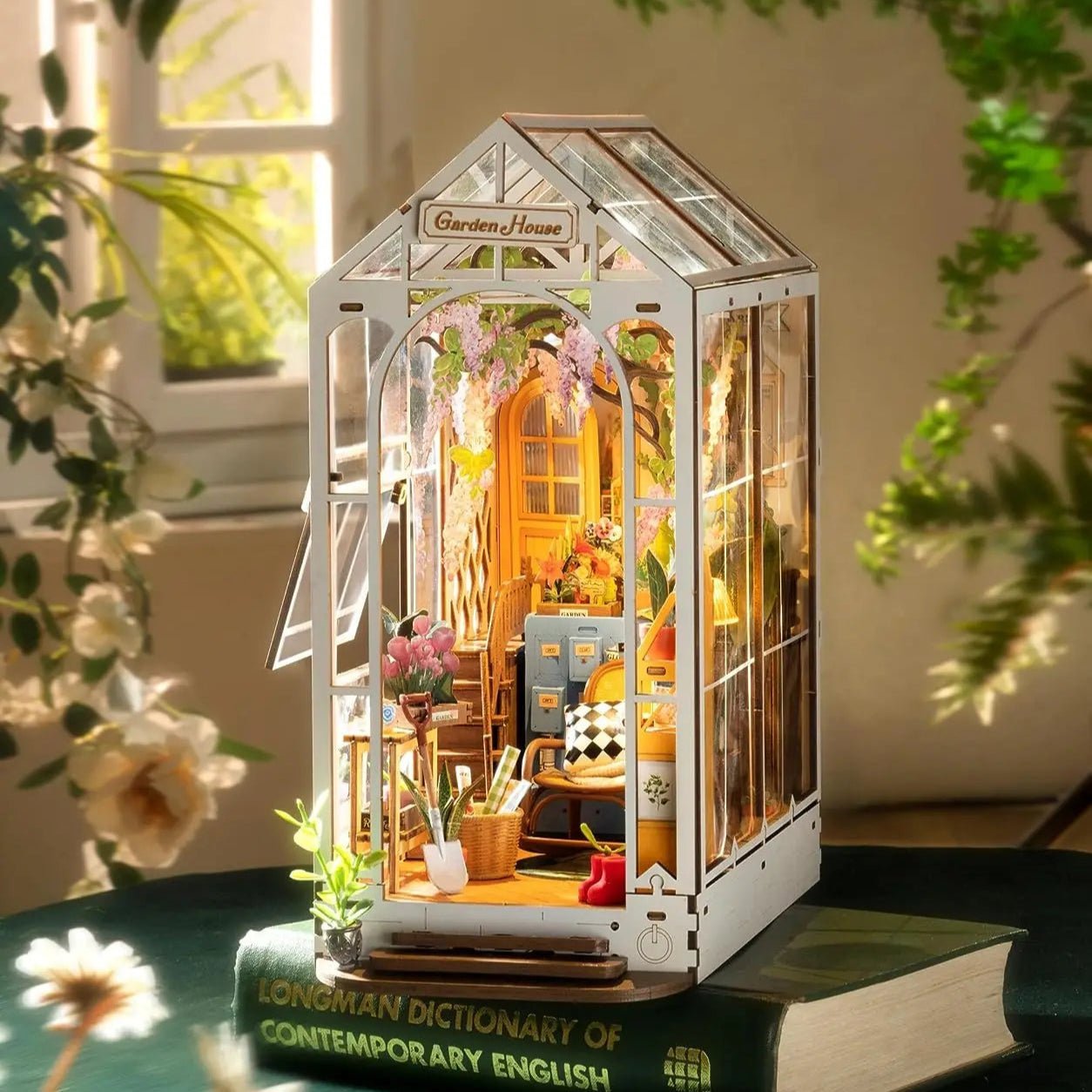 HiNooki - Garden HouseBook Nook