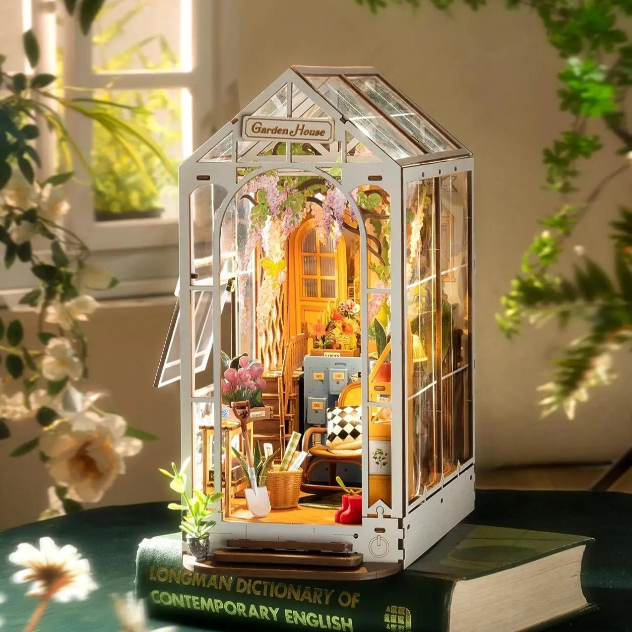 HiNooki - Garden HouseBook Nook