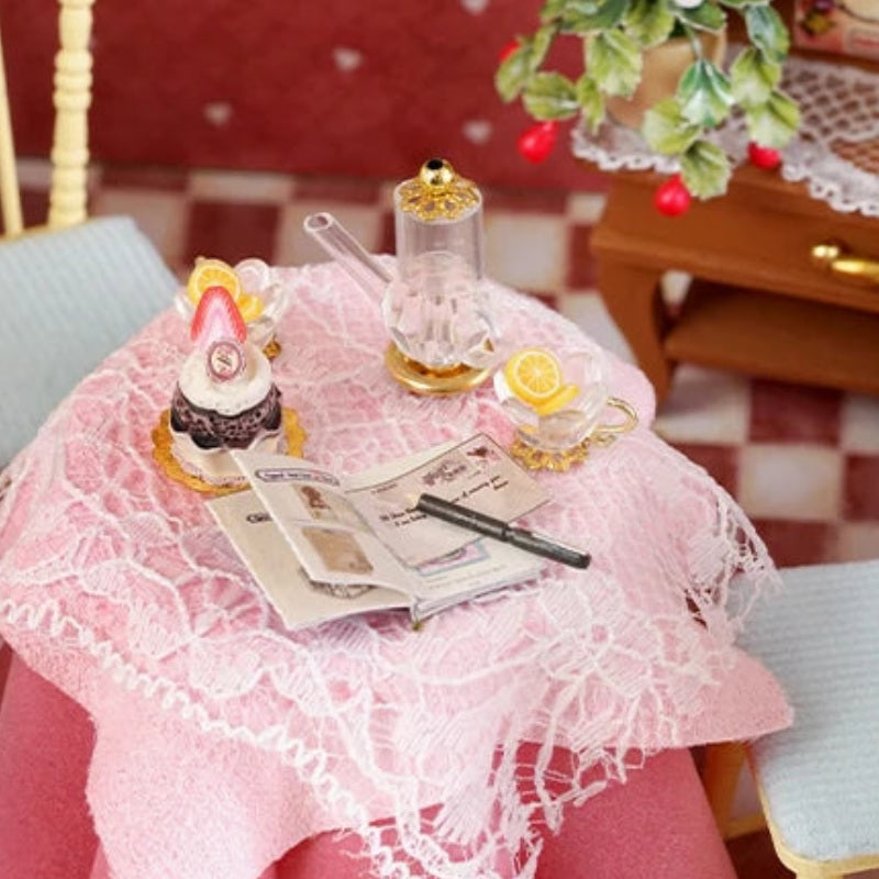 A little table for something sweet