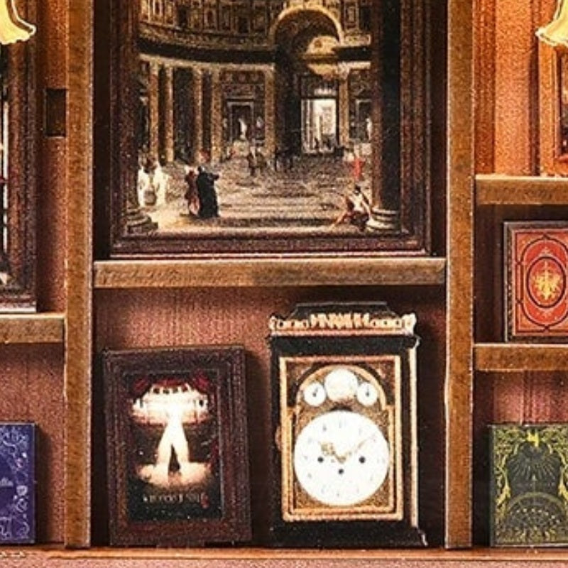 Pictures between the little books