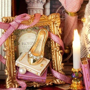 A golden slipper among the keepsakes