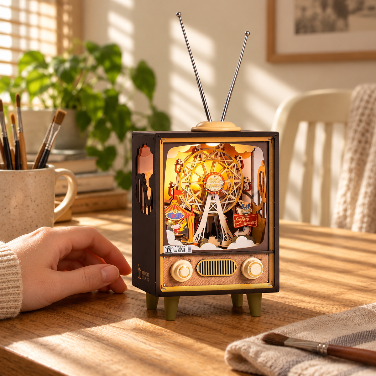 sunset carnival — finishing a miniature at home
