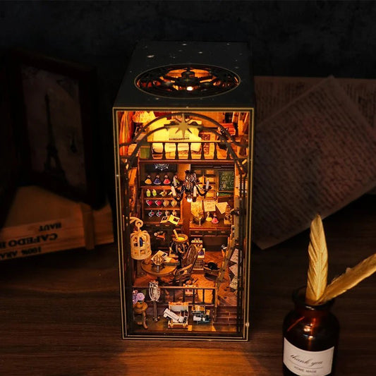 HiNooki - Mira Magic HouseBook Nook