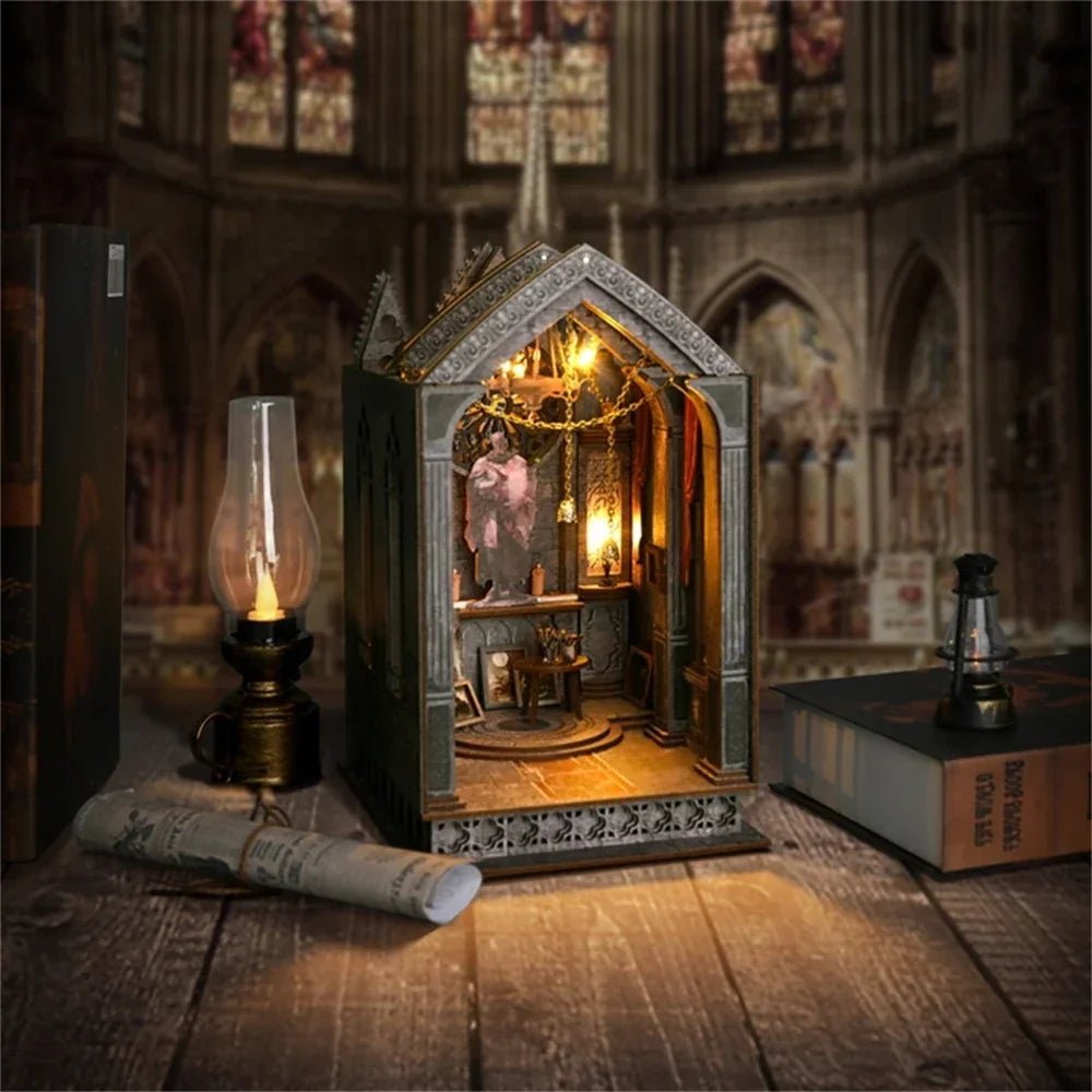 HiNooki - Quite Night PrayerBook Nook