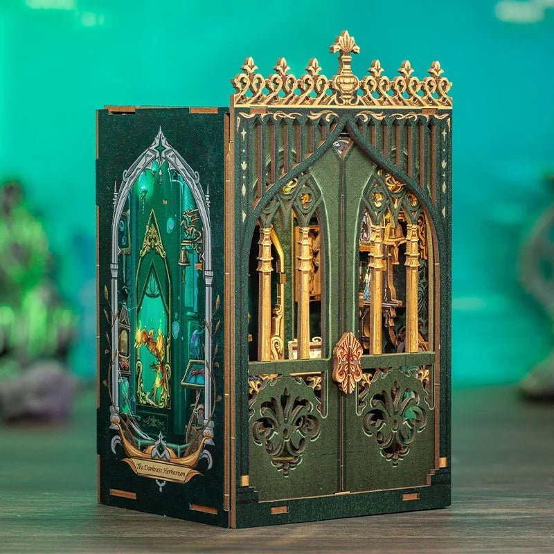 HiNooki - The Darkness HerbariumBook Nook