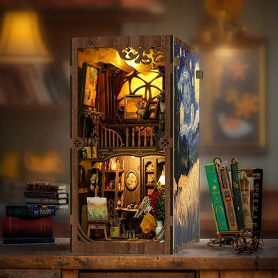 HiNooki - World in a FrameBook Nook